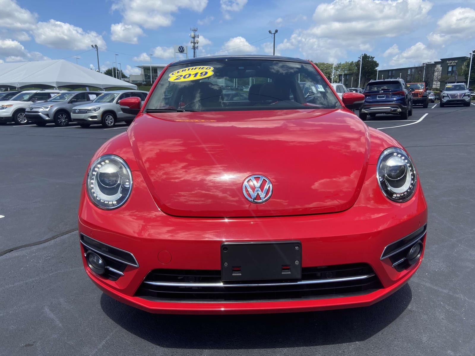 Used 2019 Volkswagen Beetle SE with VIN 3VWJD7AT3KM706631 for sale in Greenville, SC