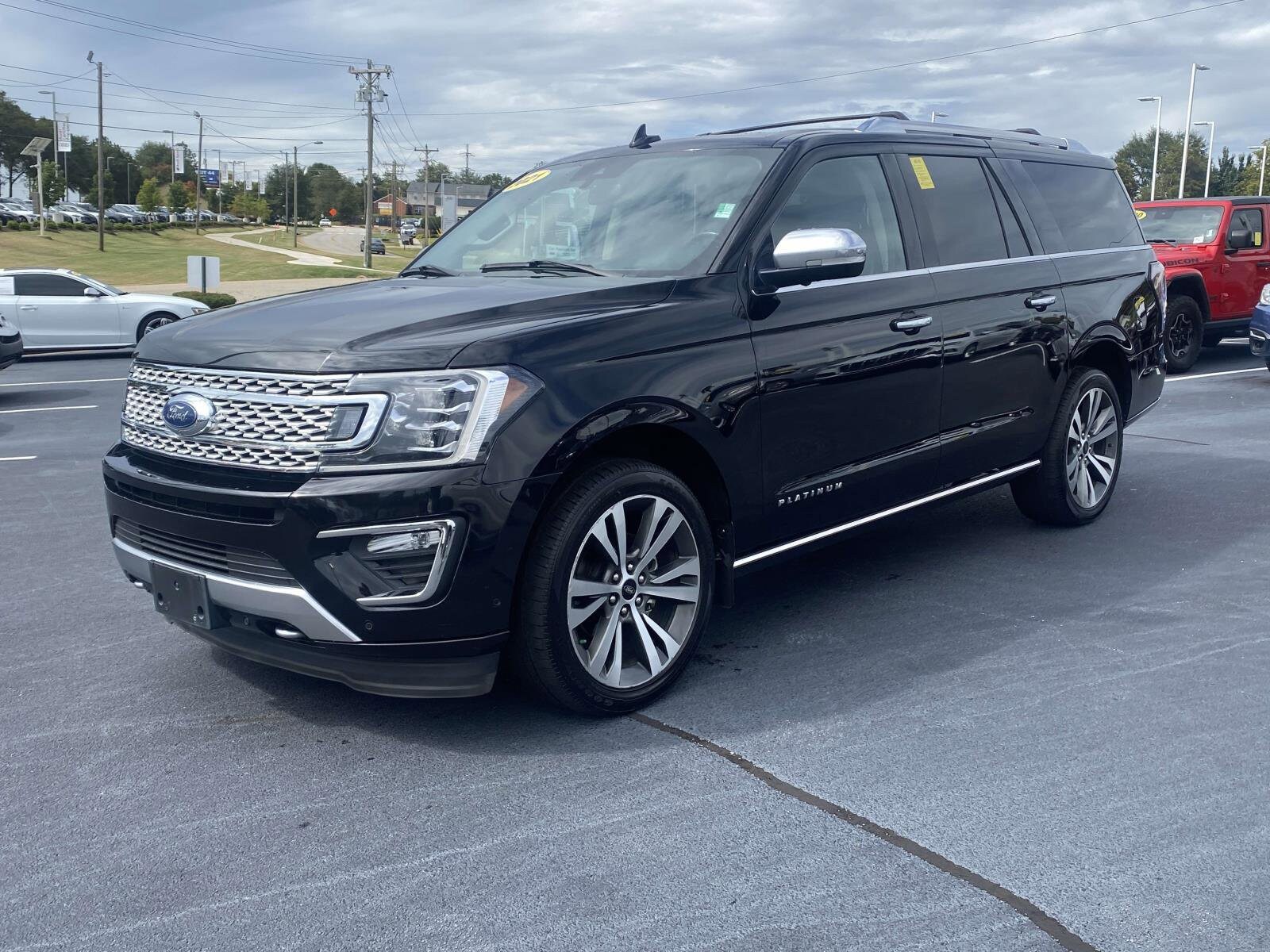 2021 Ford Expedition MAX Platinum photo 2