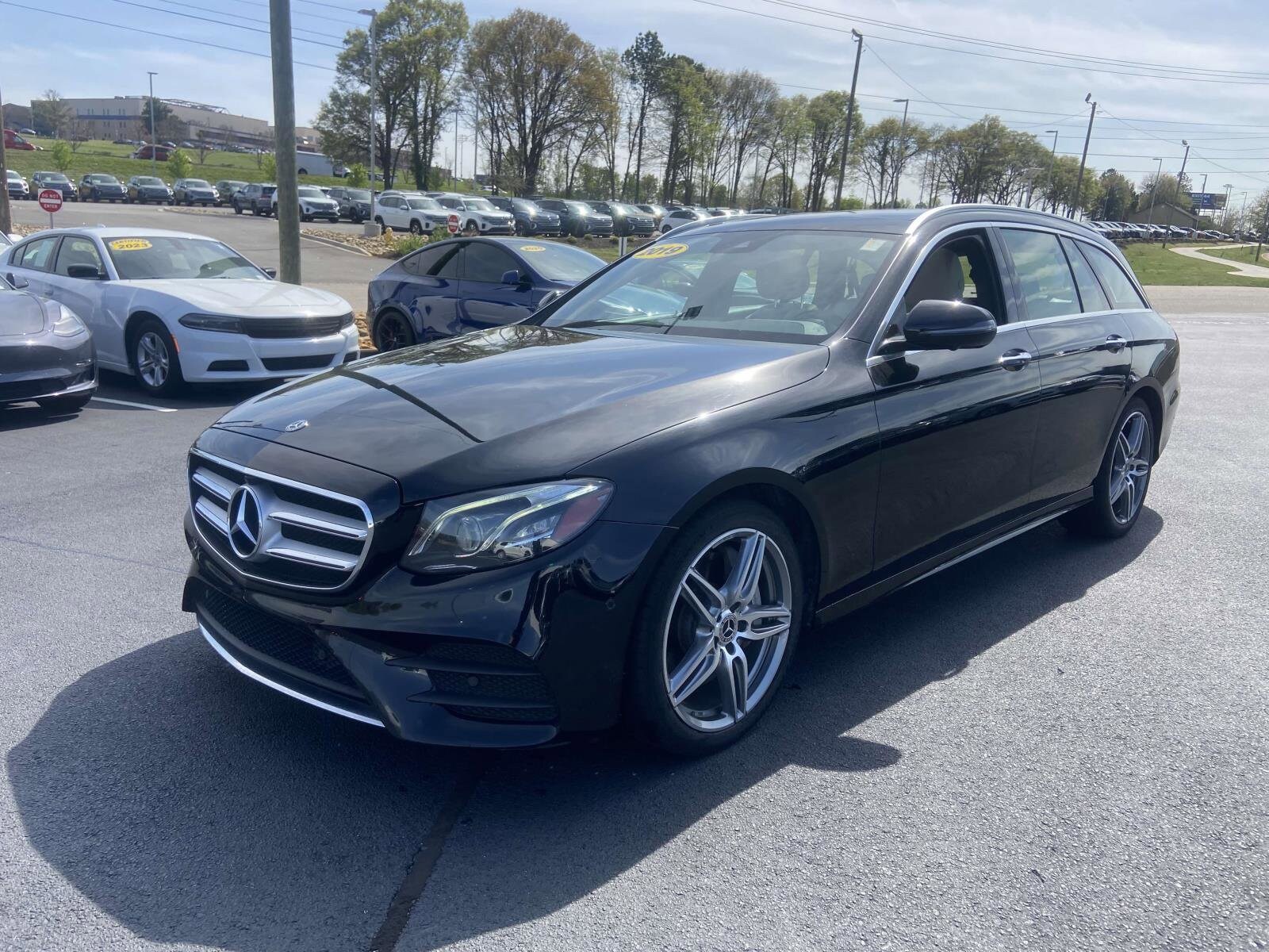 2019 Mercedes Benz E 450 4MATIC Wagon Sedan photo 3