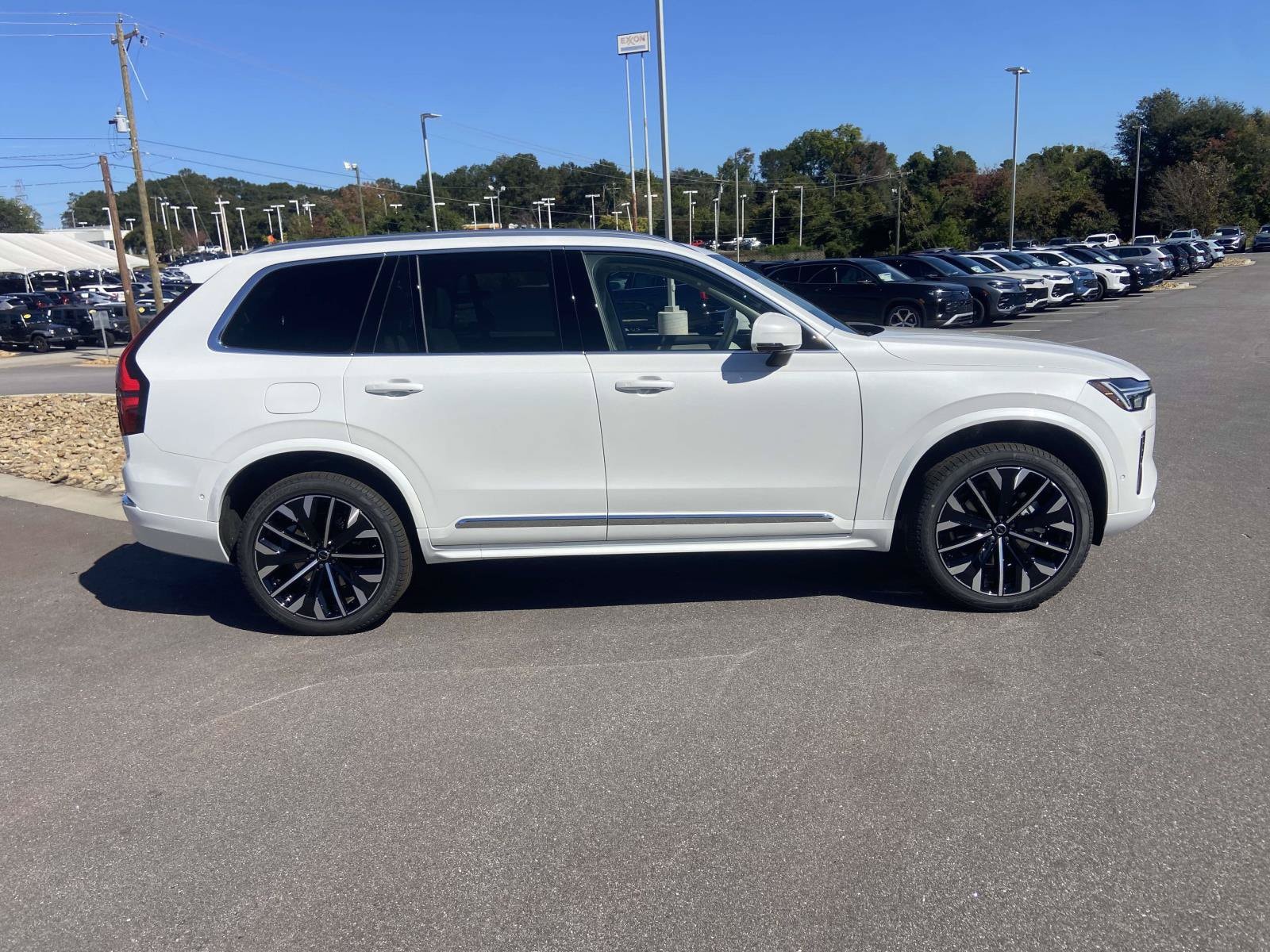 2026 Volvo XC90 Ultra - Photo 10