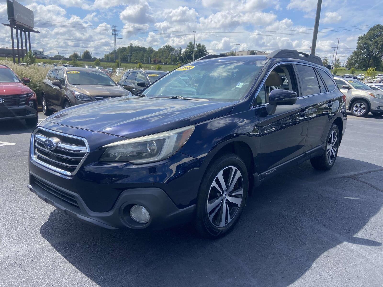 2018 Subaru Outback 2.5i Limited photo 3