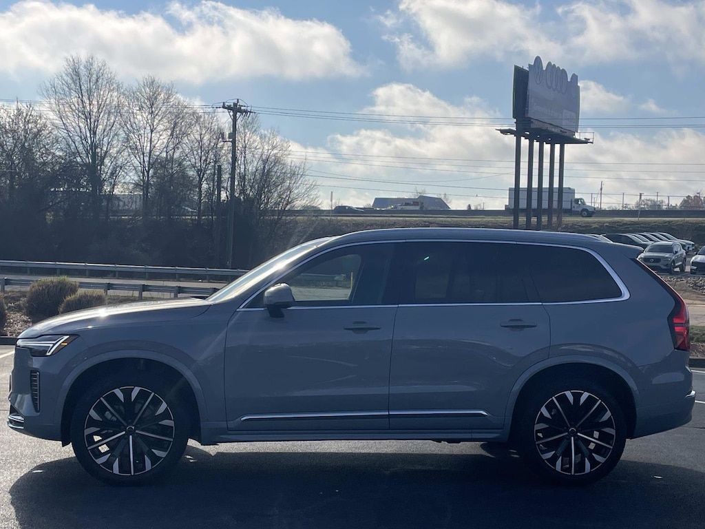 Certified 2025 Volvo XC90 B6 (2025.5) Plus 7-Seater SUV