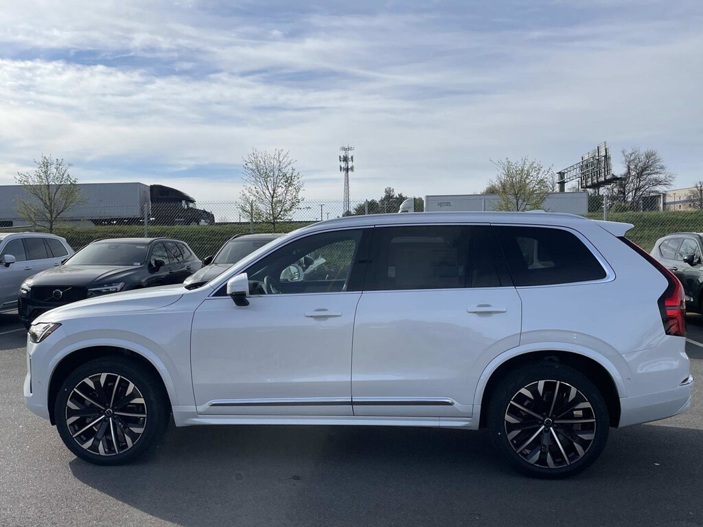 New 2026 Volvo XC90 B6 Ultra 7-Seater SUV