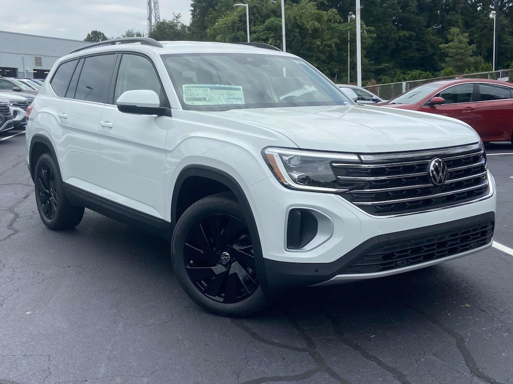 New 2025 Volkswagen Atlas 2.0T SE w/Technology 2.0T SE w/Technology 4MOTION