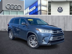 2019 Toyota Highlander XLE V6 SUV