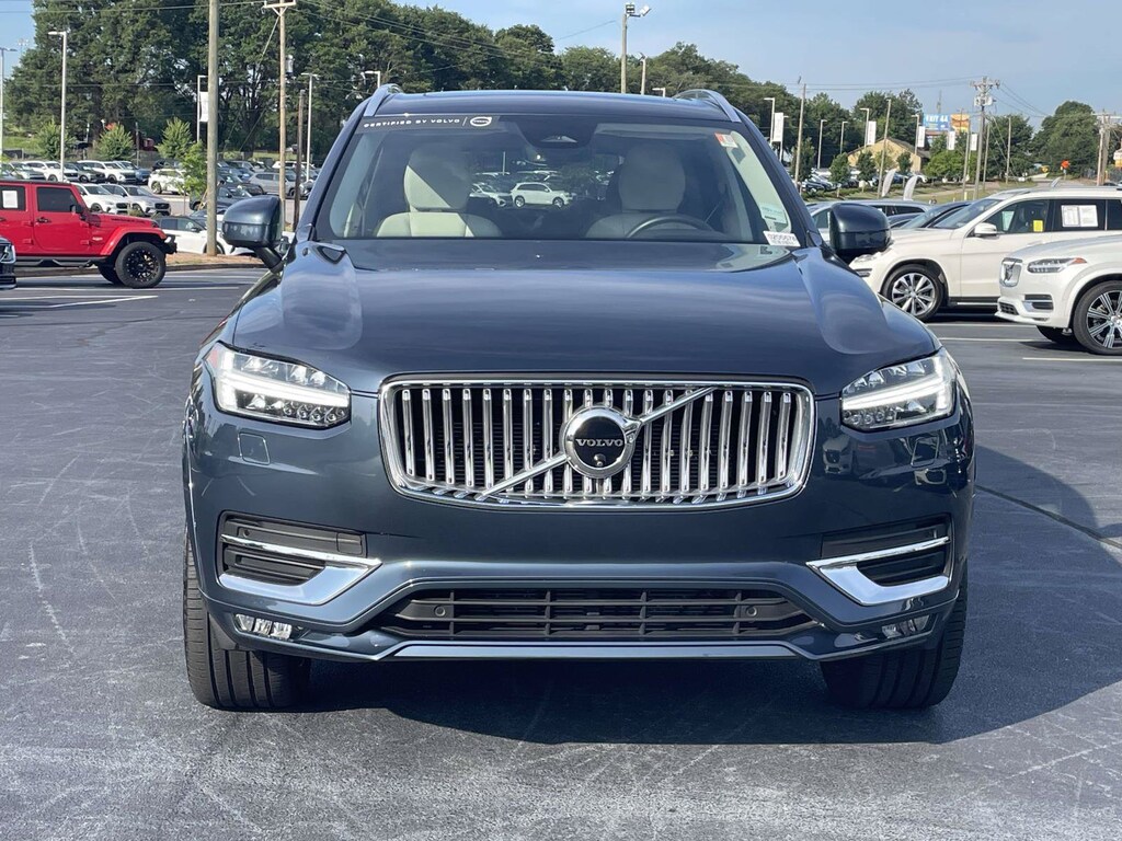 Certified 2025 Volvo XC90 B6 Plus 6-Seater SUV