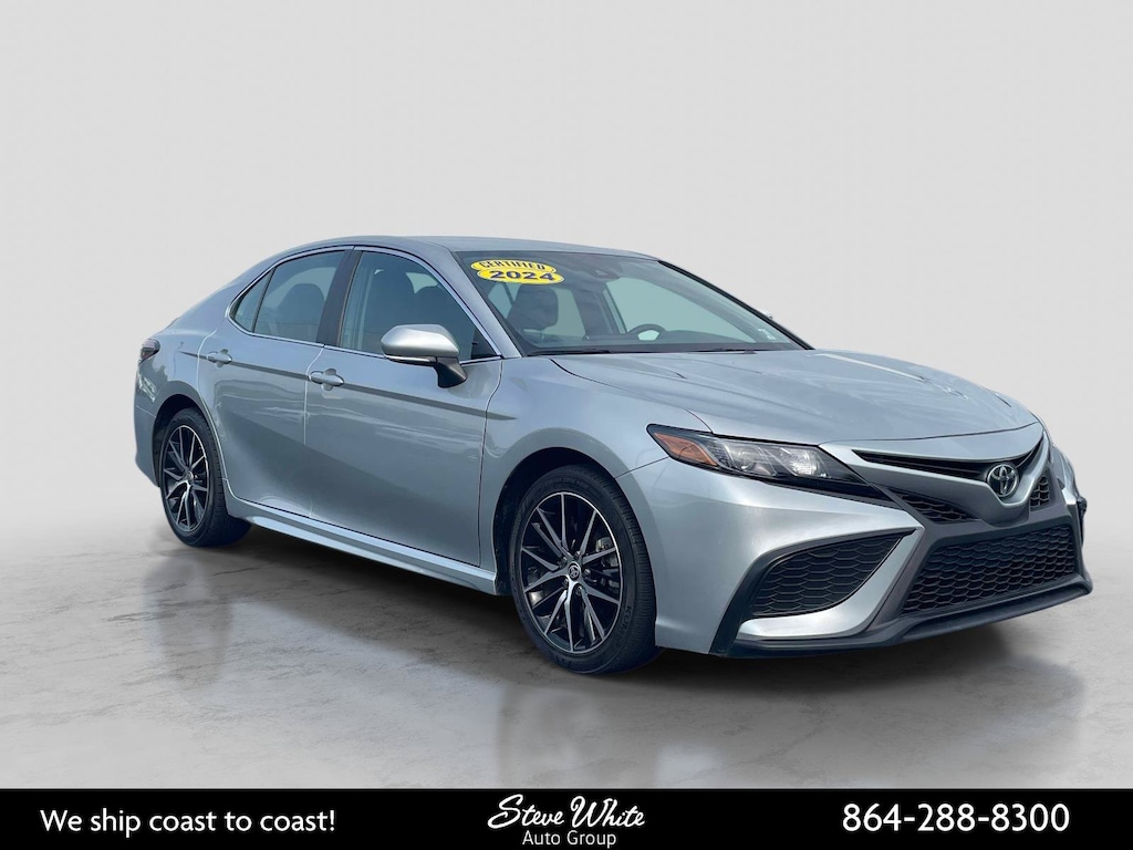 Used 2024 Toyota Camry SE Sedan