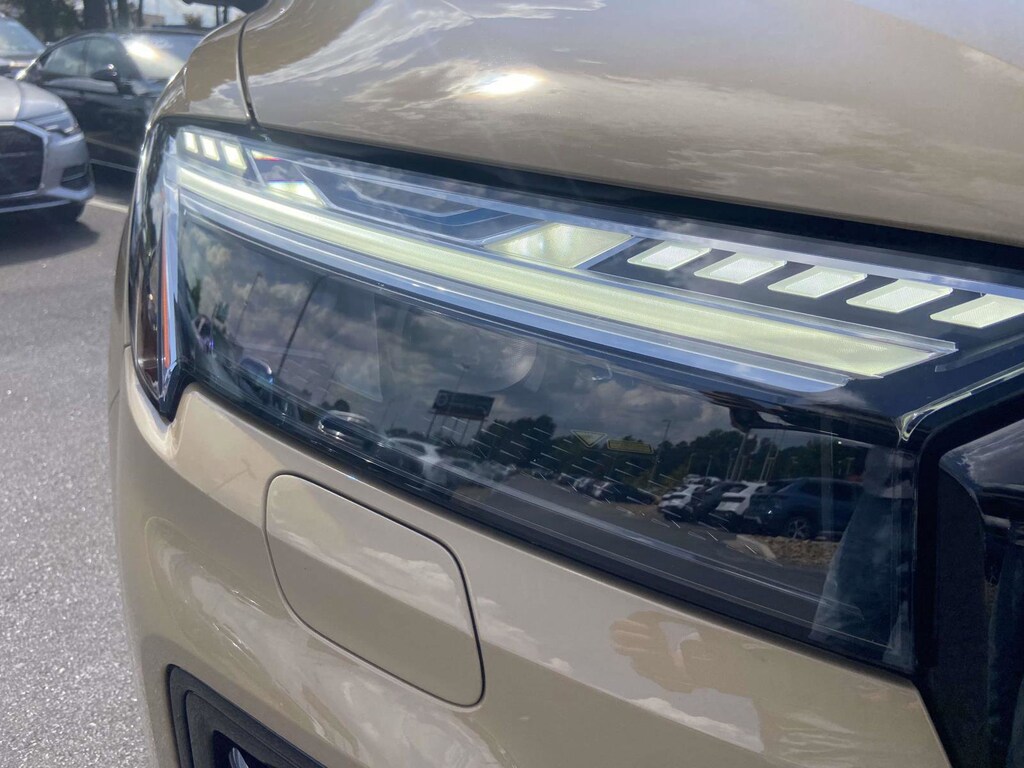 Used 2025 Audi Q7 55 Premium SUV