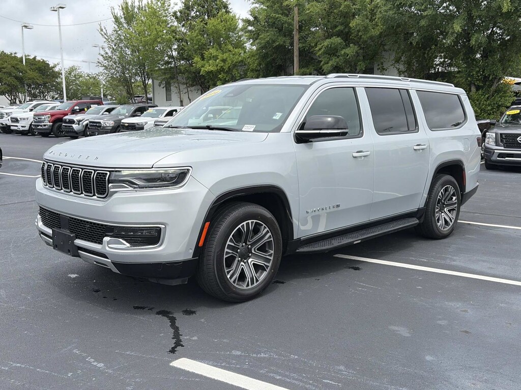 Used 2024 Jeep Wagoneer L Series II SUV
