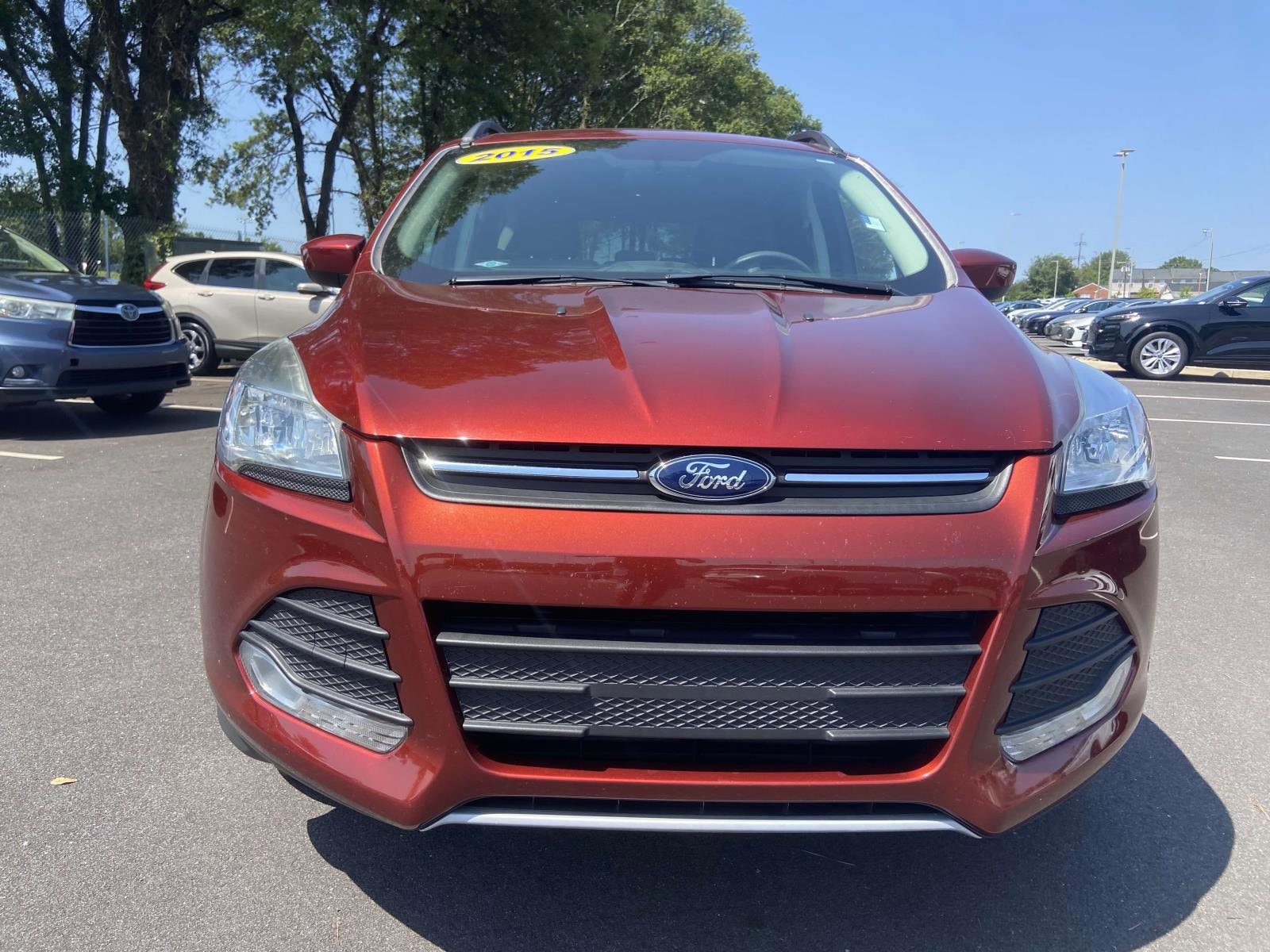 Used 2015 Ford Escape SE with VIN 1FMCU9GX8FUC54559 for sale in Greenville, SC