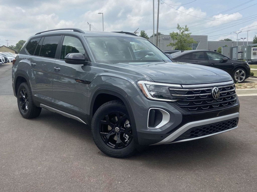 New 2025 Volkswagen Atlas 2.0T Peak Edition 2.0T Peak Edition 4MOTION