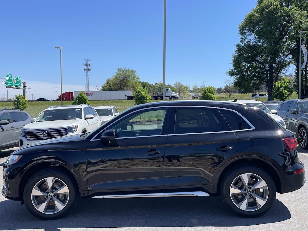 Used 2023 Audi Q5 40 Premium SUV