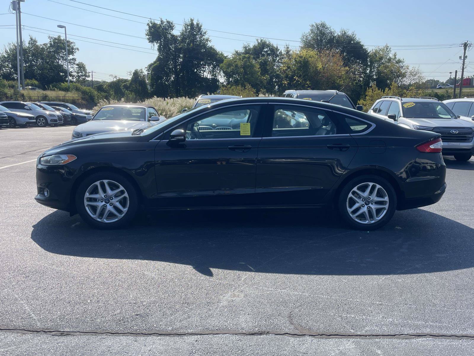 Used 2014 Ford Fusion SE Sedan