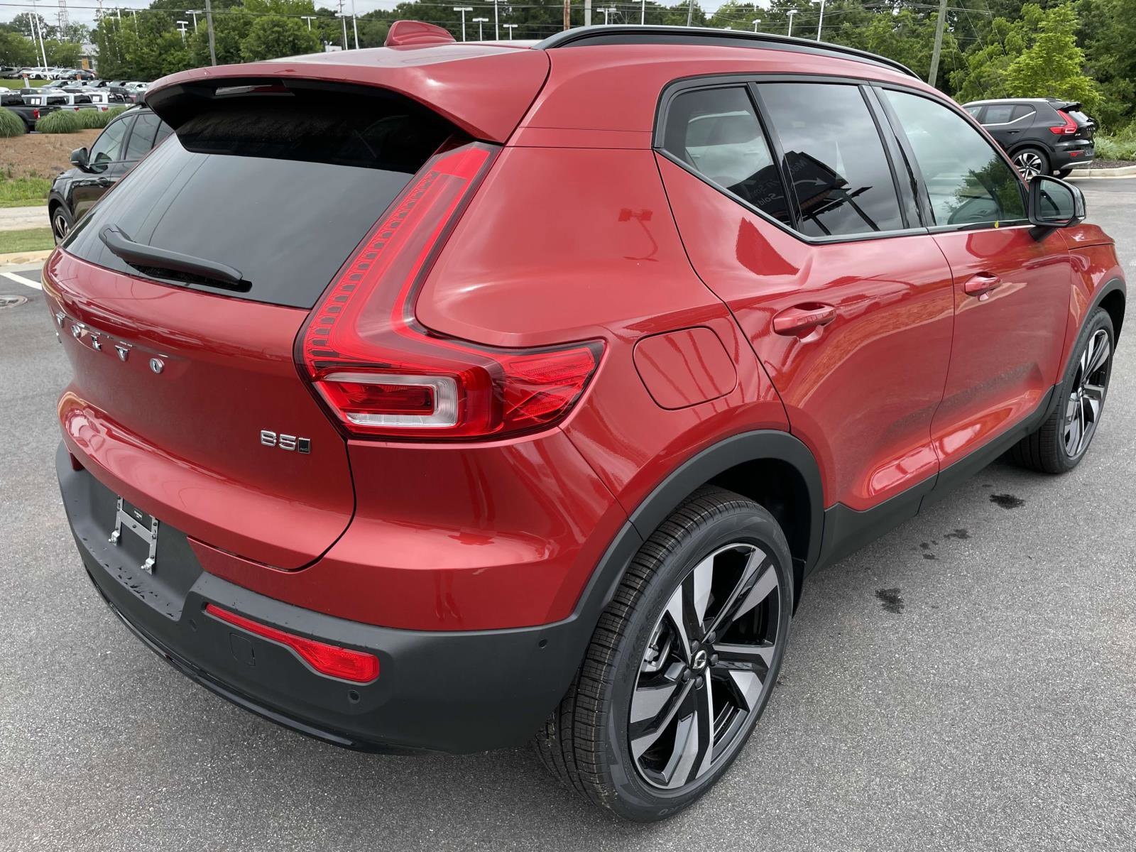 2025 Volvo XC40 Ultra - Photo 7