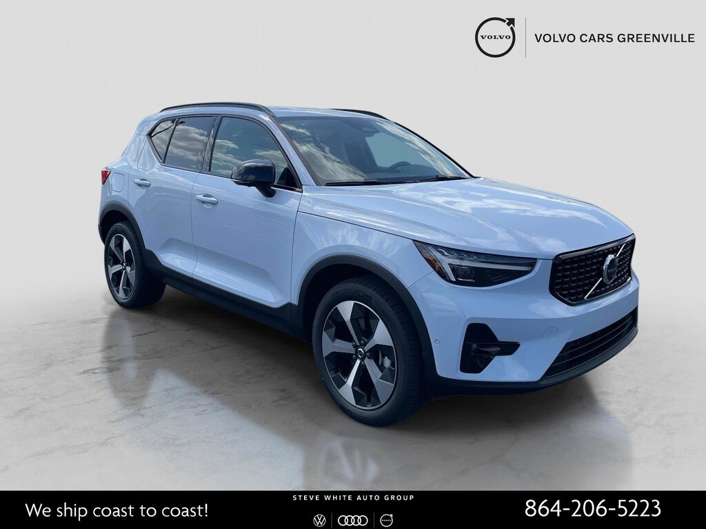 New 2026 Volvo XC40 B5 Plus SUV