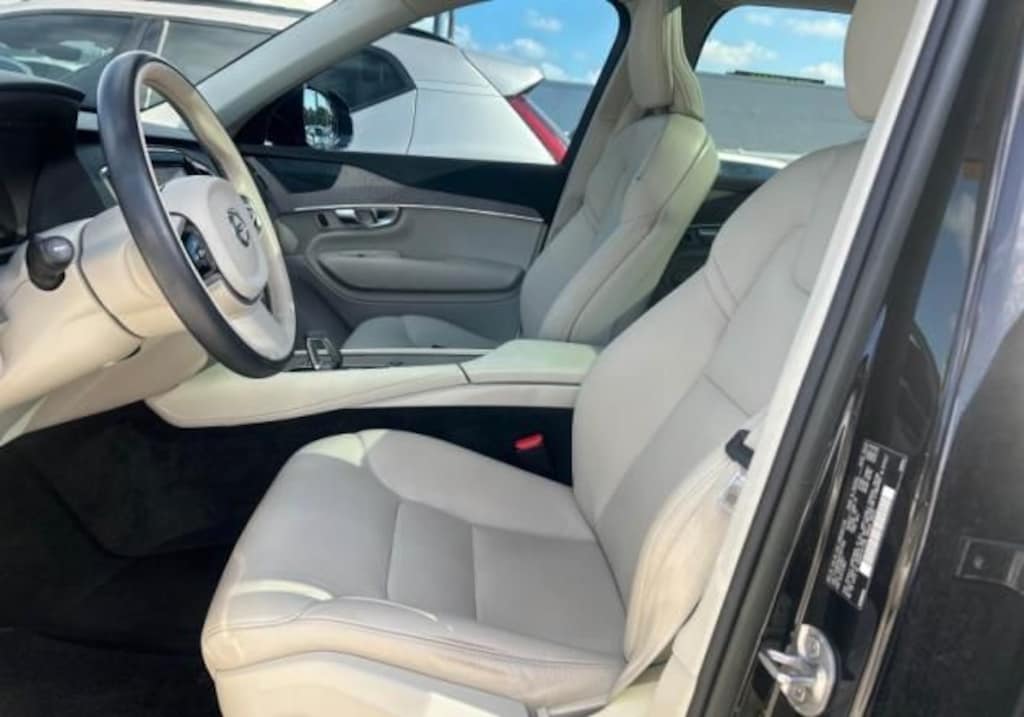Used 2023 Volvo XC90 B6 Plus 7-Seater SUV