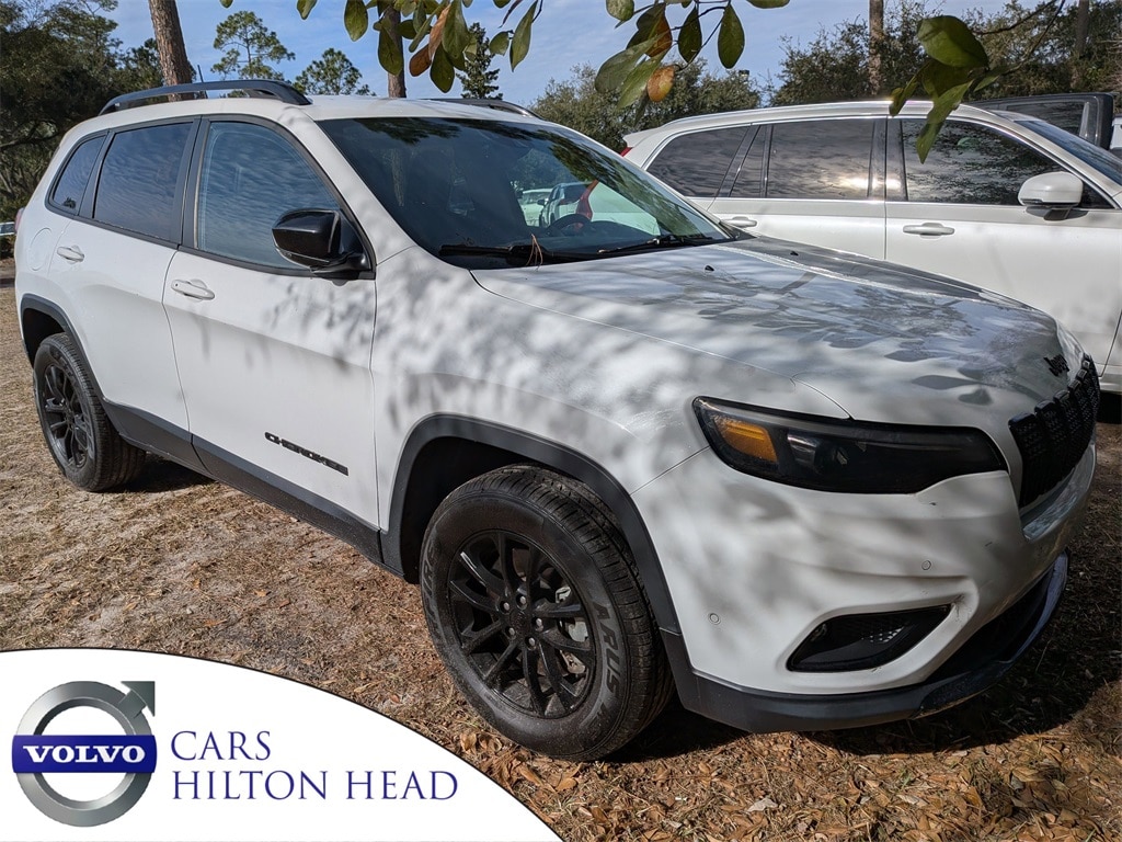 2023 Jeep Cherokee Altitude Lux