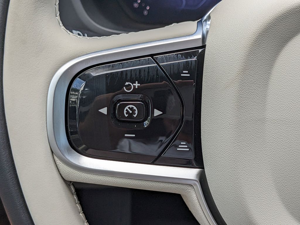 2026 Volvo XC60 Ultra - Photo 27