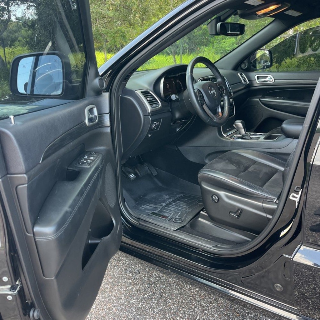 Used 2019 Jeep Grand Cherokee Altitude SUV