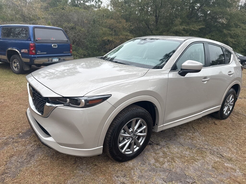 2025 Mazda CX-5 2.5 S Preferred photo 4