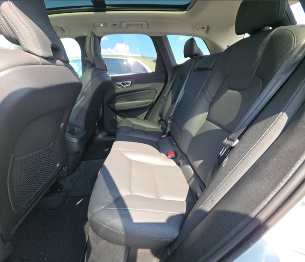 Used 2025 Volvo XC60 B5 Plus SUV