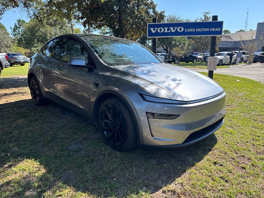 2026 Tesla Model Y Long Range