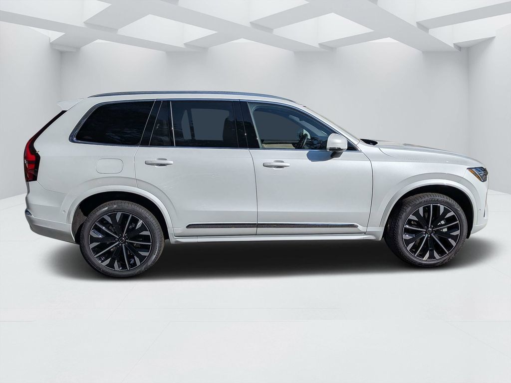 New 2026 Volvo XC90 B6 Plus 7-Seater SUV