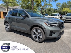 2026 Volvo XC40 B4 Plus FWD SUV