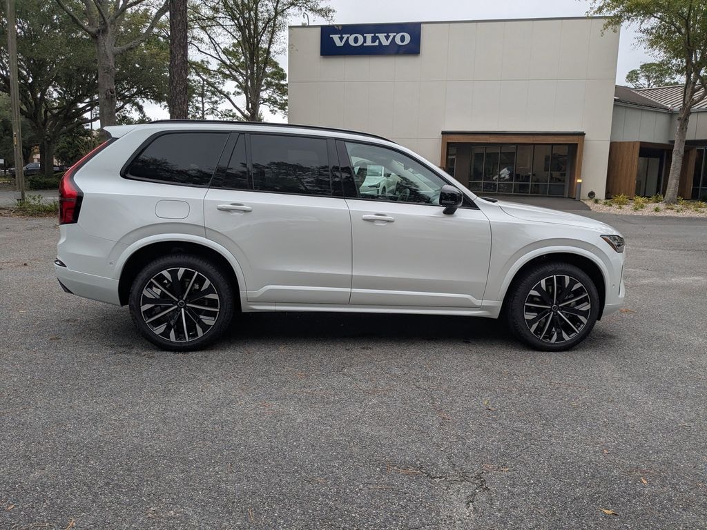 New 2026 Volvo XC90 B6 Ultra Dark Theme 6-Seater SUV