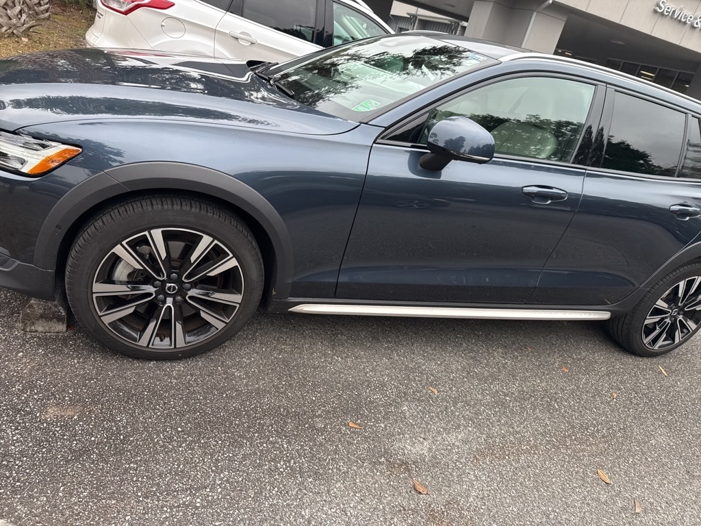 Used 2023 Volvo V60 Cross Country Ultimate Wagon