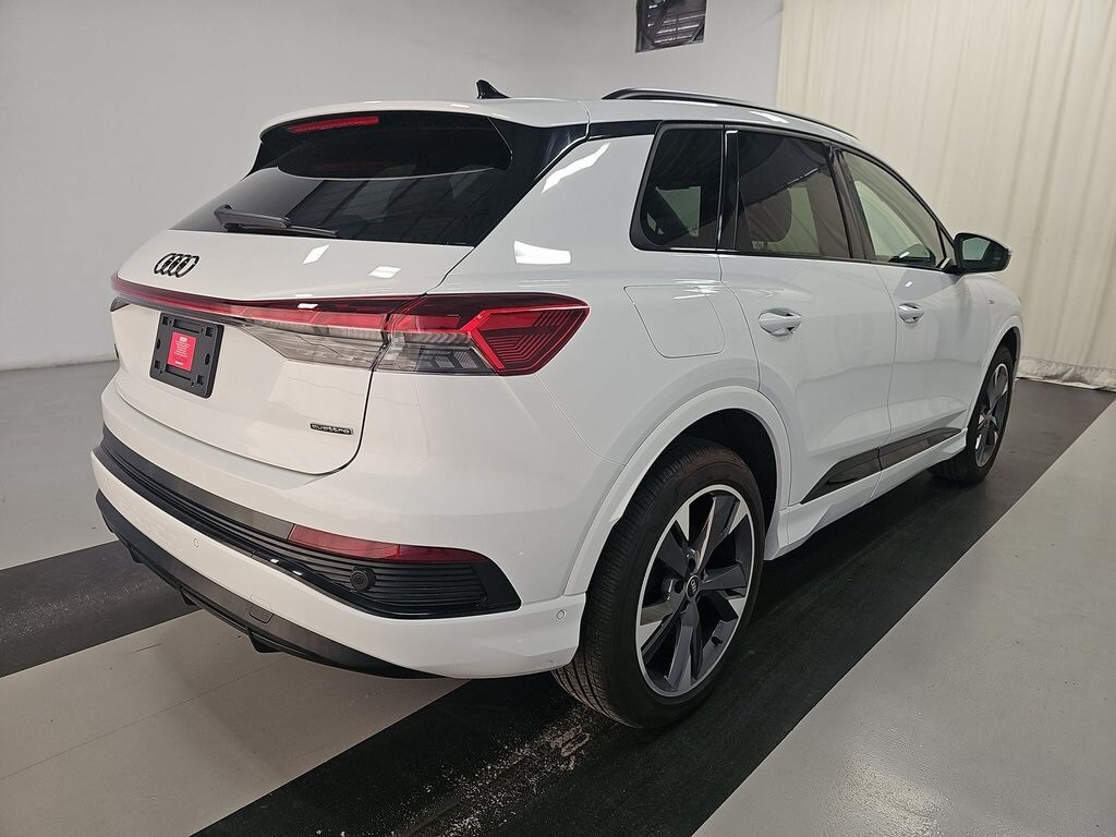 2024 Audi Q4 50 55 E-tron Premium Plus photo 2