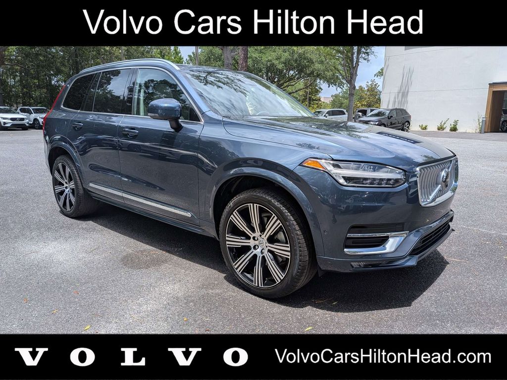 2024 Volvo XC90 B6 Ultimate 7-Seater Bright theme 4WD's photo