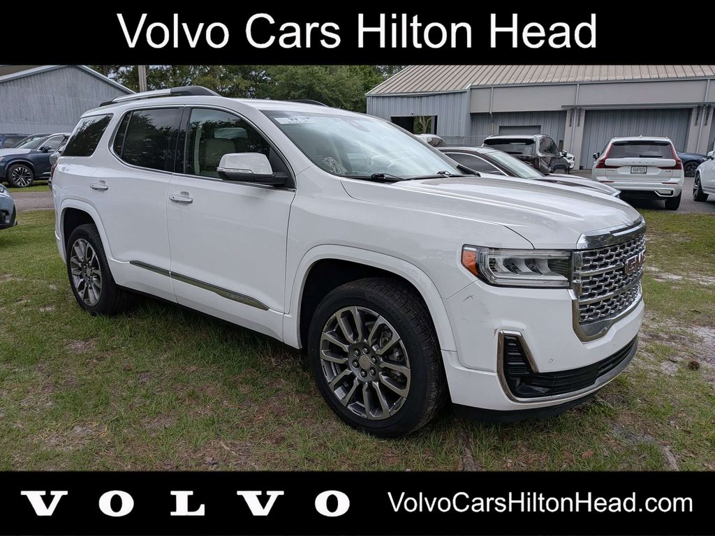2023 GMC Acadia Denali AWD's photo