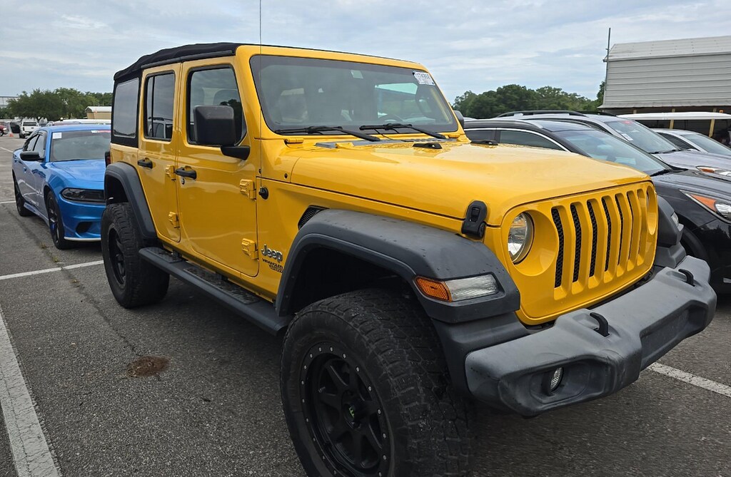 Used 2018 Jeep Wrangler Unlimited Sport S SUV