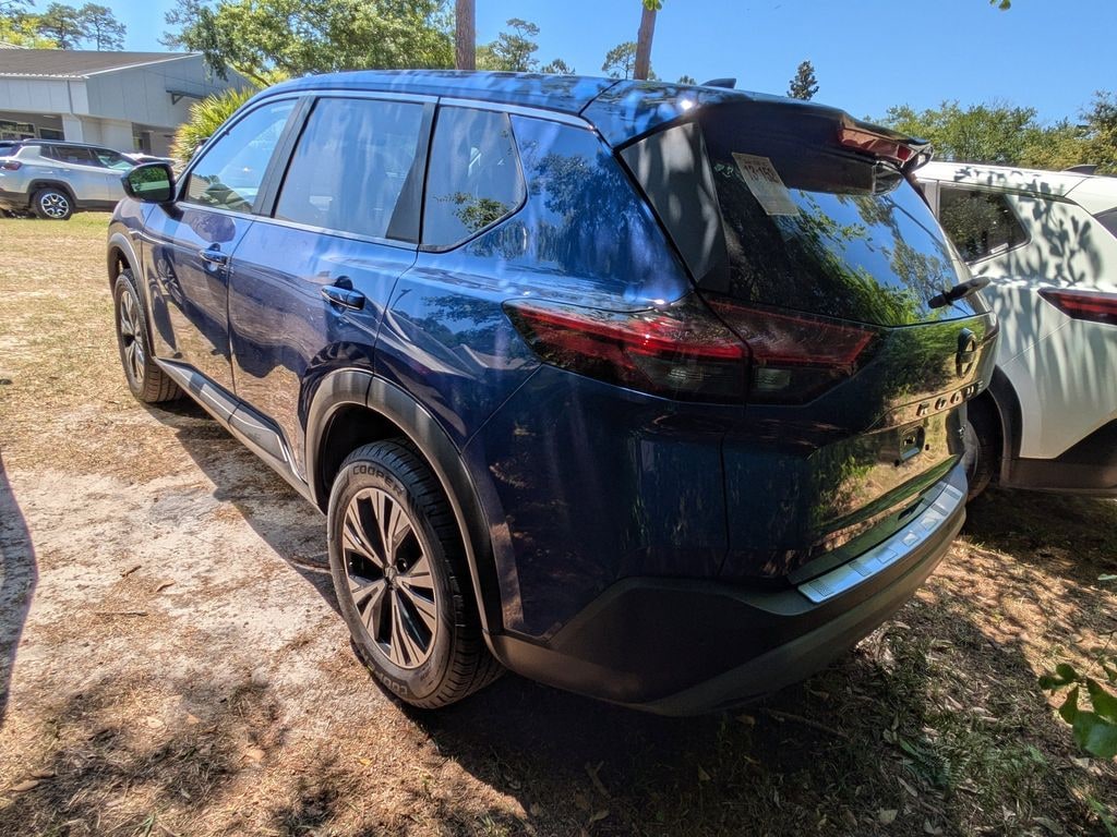 Used 2023 Nissan Rogue SV SUV