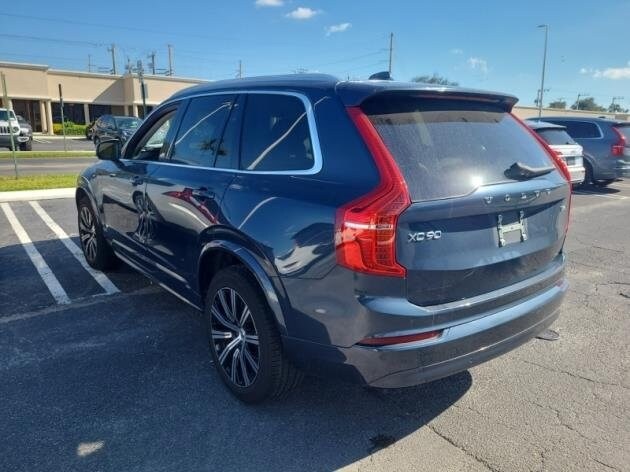2023 Volvo XC90 Core photo 2