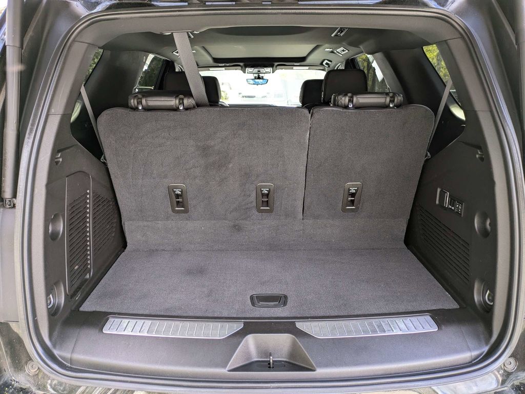 2021 GMC Yukon Denali - Photo 11