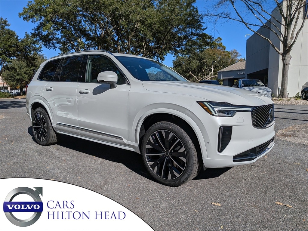 2026 Volvo XC90 Plus's photo