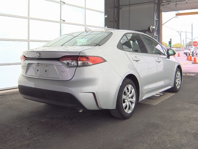 Used 2023 Toyota Corolla LE with VIN 5YFB4MDE2PP037464 for sale in Northfield, Minnesota