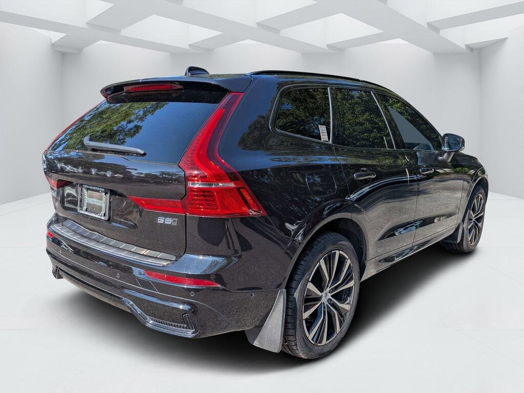 Certified 2024 Volvo XC60 B5 Ultimate Dark Theme SUV