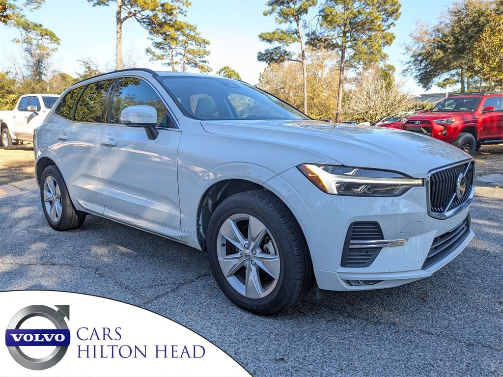 Used 2022 Volvo XC60 B5 Momentum SUV