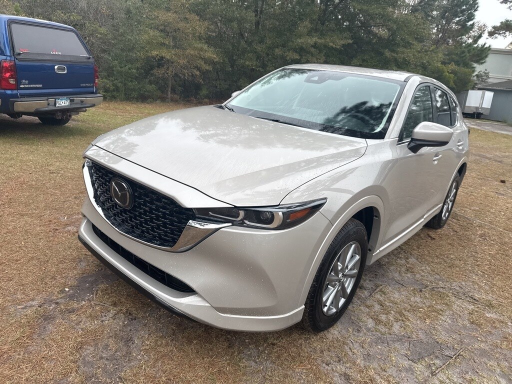 2025 Mazda CX-5 2.5 S Preferred photo 3