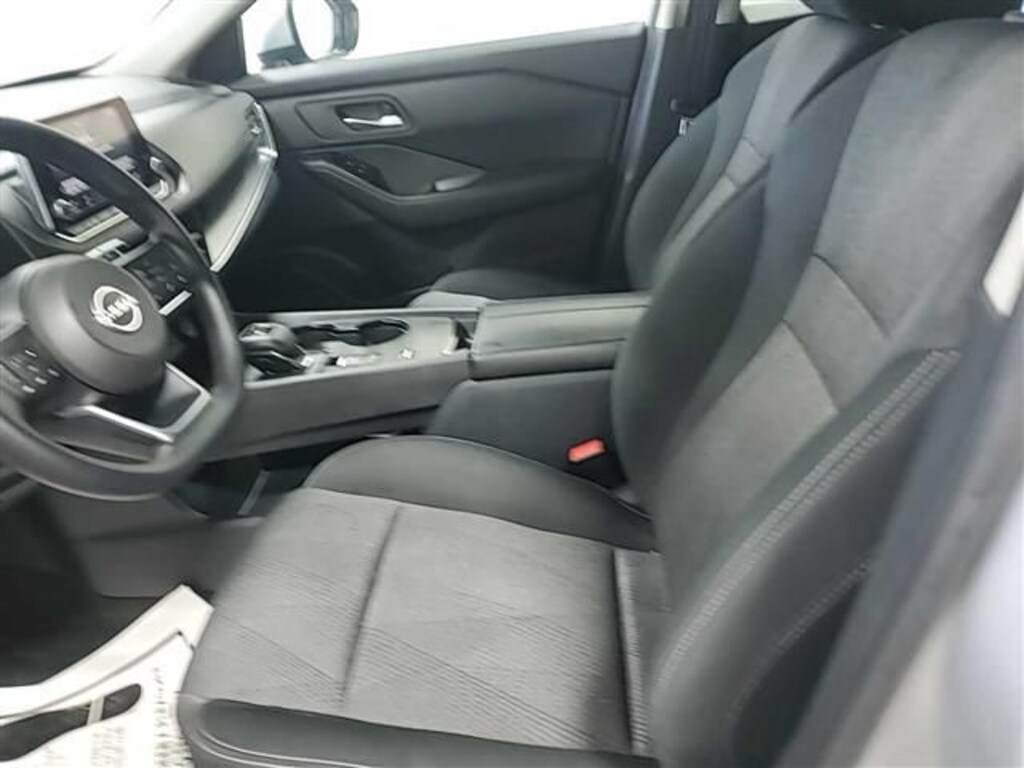 Used 2024 Nissan Rogue SV SUV