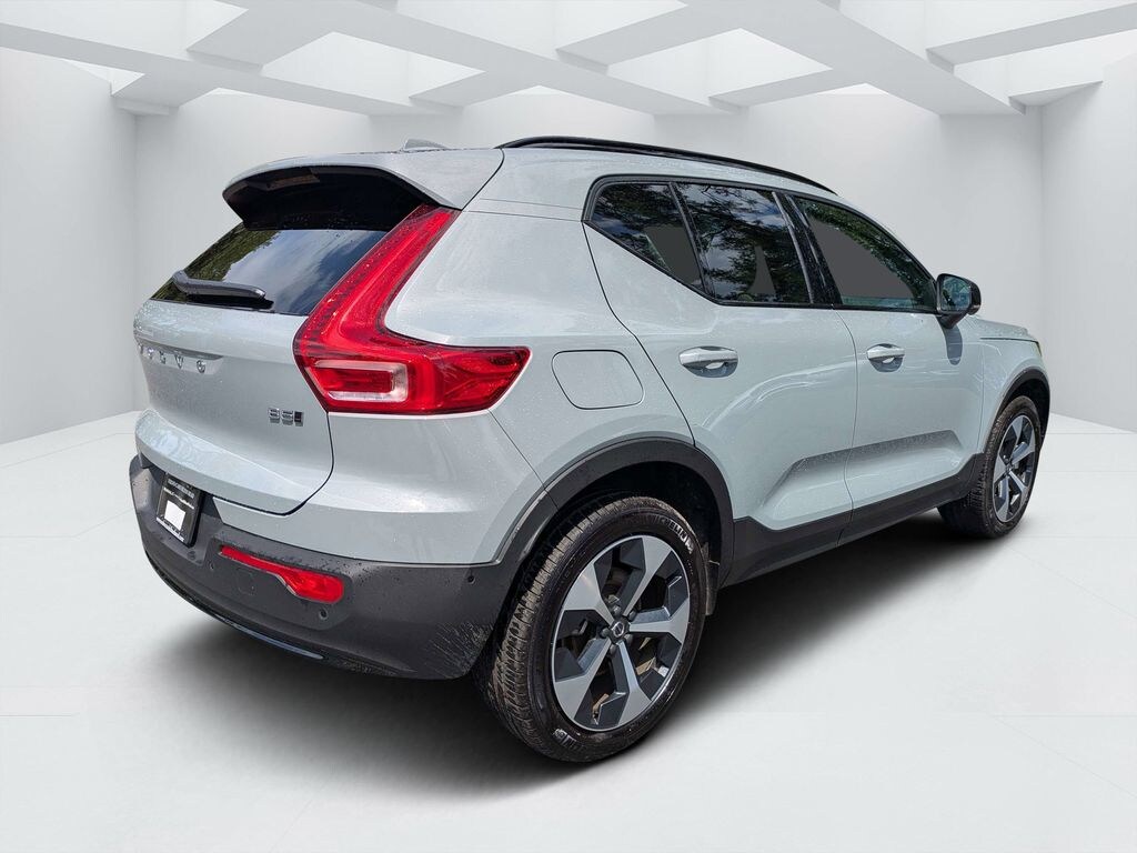 Certified 2026 Volvo XC40 B5 Plus SUV