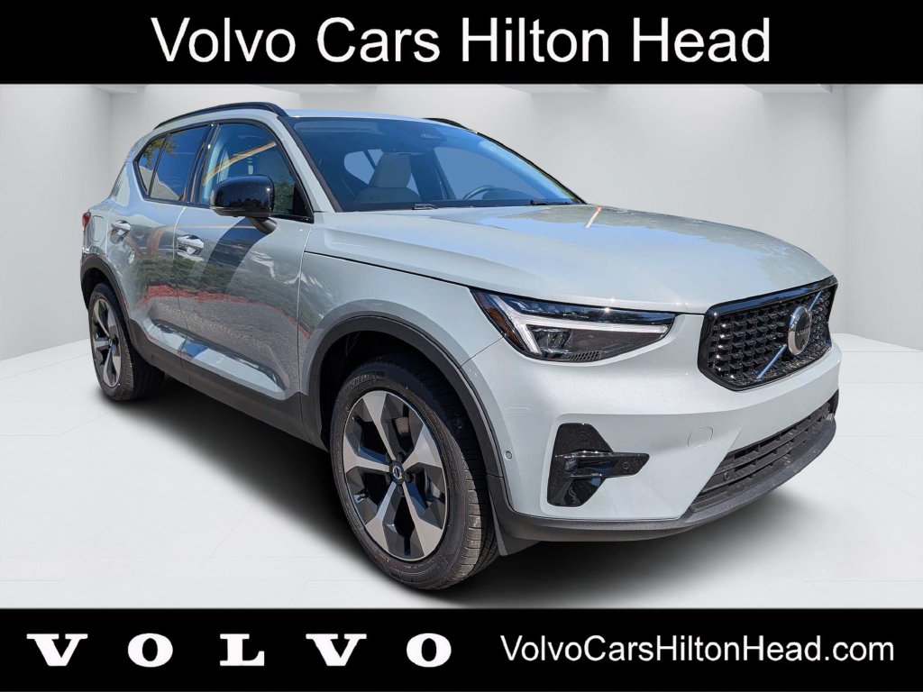 2026 Volvo XC40