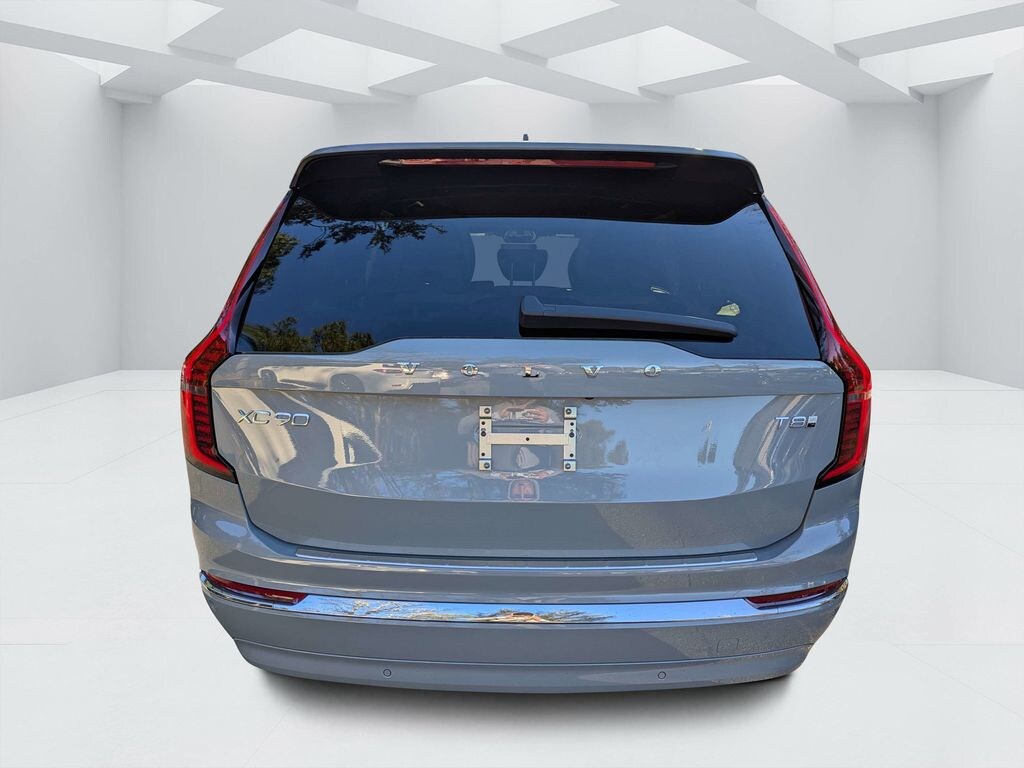 New 2026 Volvo XC90 plug-in hybrid T8 Plus 7-Seater SUV