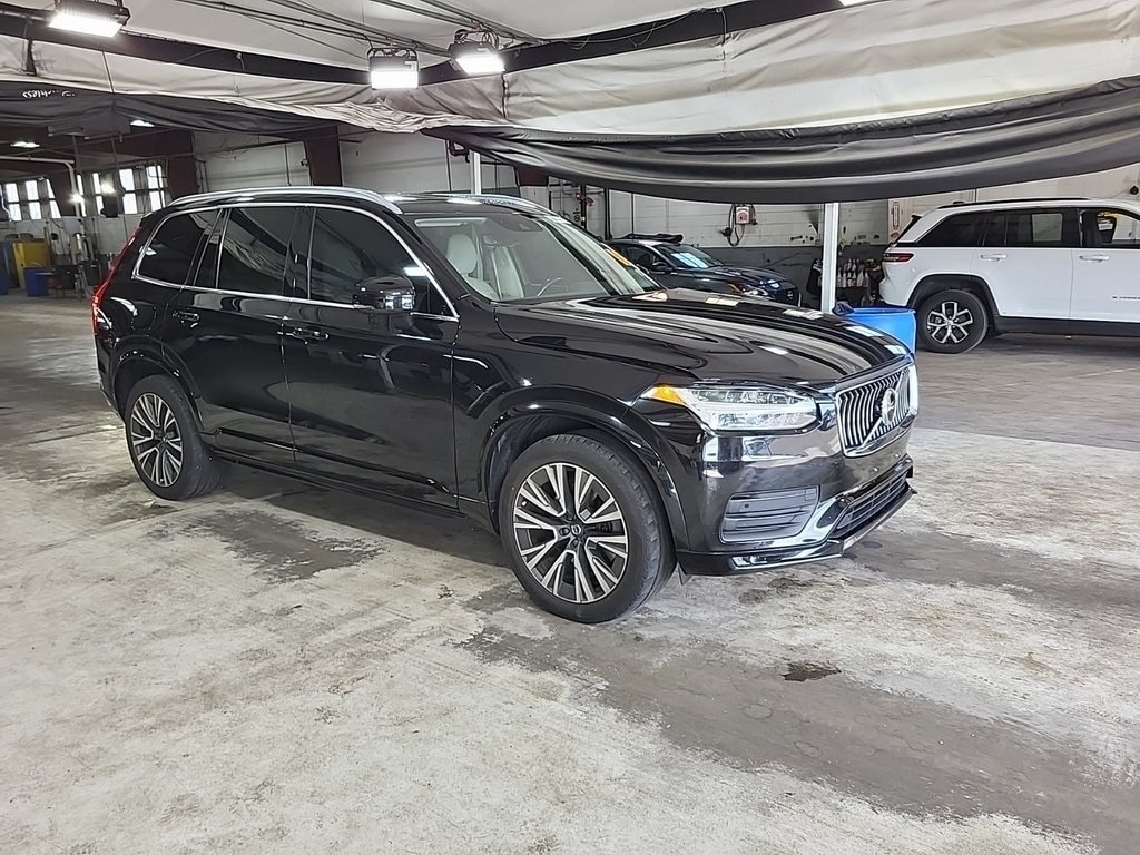 Used 2021 Volvo XC90 T5 Momentum SUV