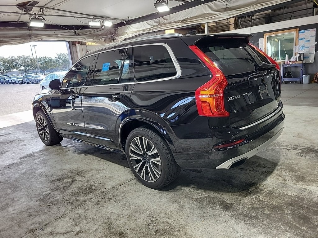 Used 2021 Volvo XC90 T5 Momentum SUV
