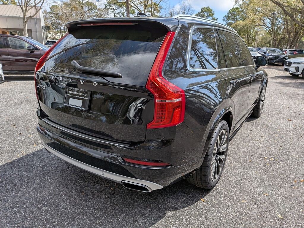 Used 2021 Volvo XC90 T5 Momentum SUV