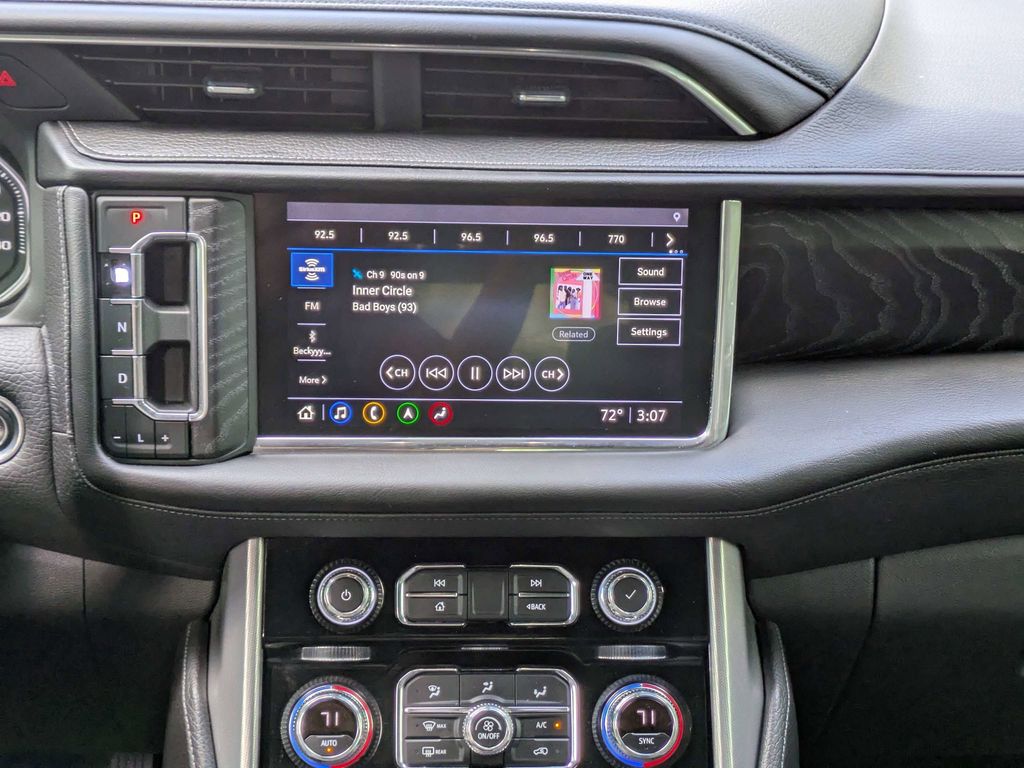 2021 GMC Yukon Denali - Photo 17